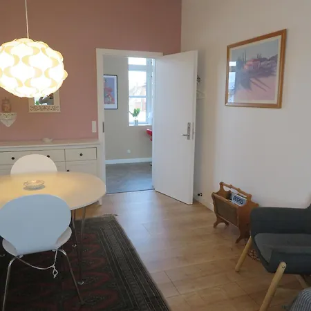 Den Lille Skole - Ferie Pa Aero I By - Vaerelser Hotel *